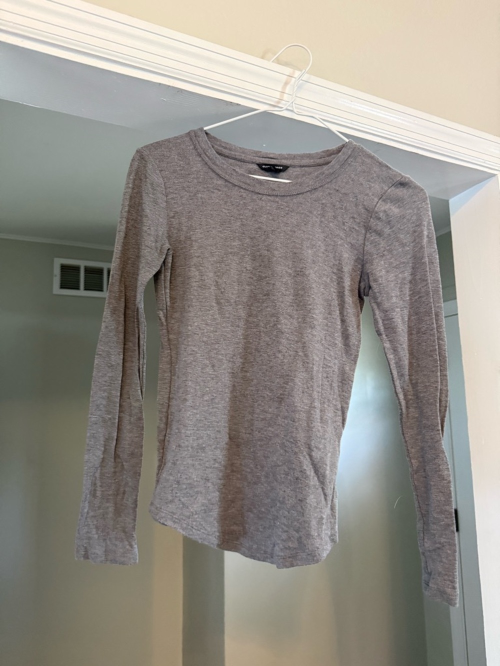 Club Monaco Heather Gray Long Sleeve Crewneck Top Sweater XS Extra Small